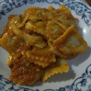 Ravioli al ragù